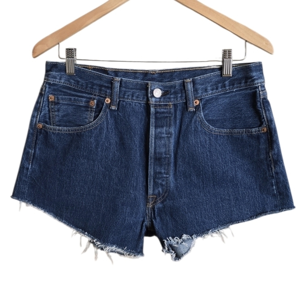 Levi's 501 Women's Cheeky Cutoff Dark Wash Button Fly Jean Shorts. Size 32